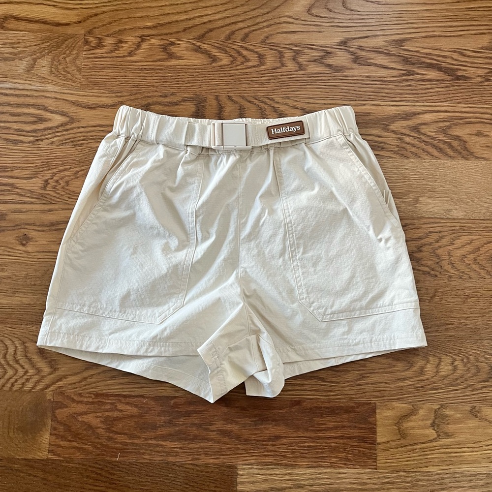 Half days Women's Rosalie Cream Trail Athletic Shorts XS